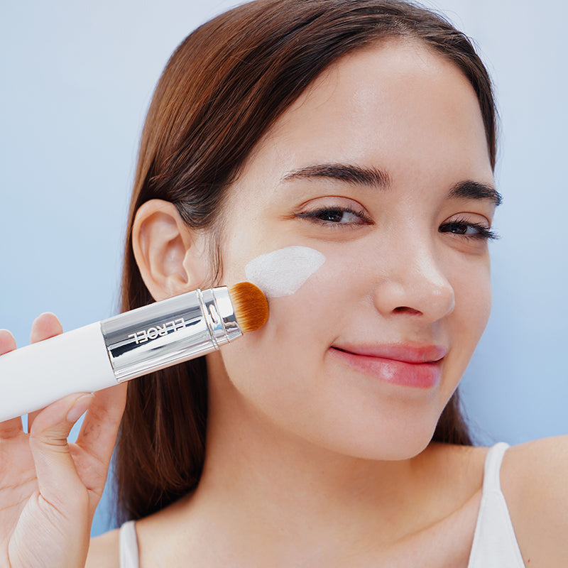 Magic Tone Adapt Cream- Color-Changing Foundation Stick