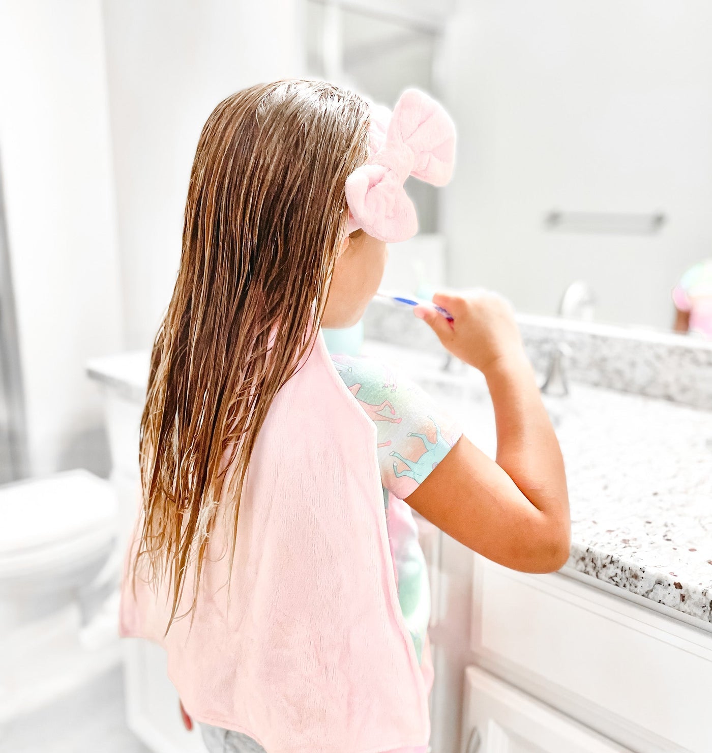 The Jada Bow Towel Back